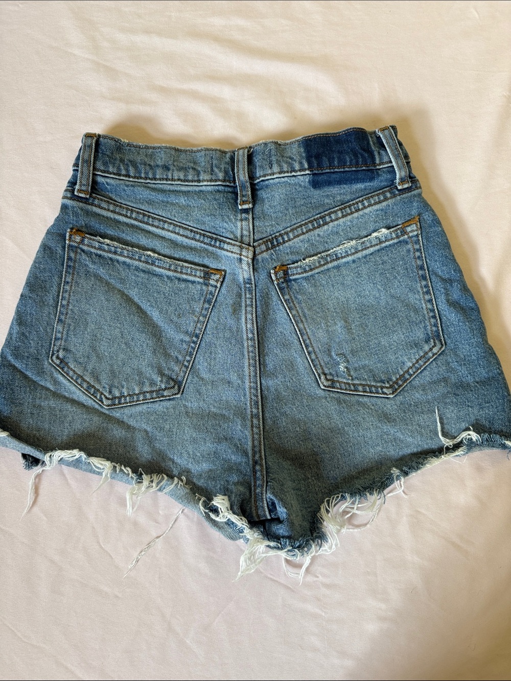 Abercrombie & Fitch Curve Love Distressed Light Blue Denim Shorts - Picture 3 of 5